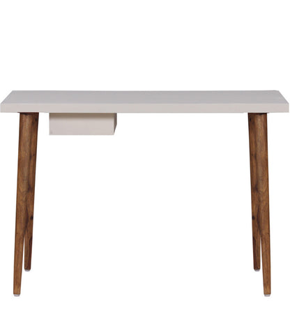 Paloma Scholar Study Table